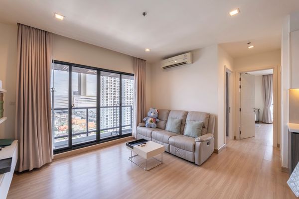 ขายคอนโด Urbano Absolute Sathon-Taksin ราคา 7,400,000 บาท [MKs251008] 