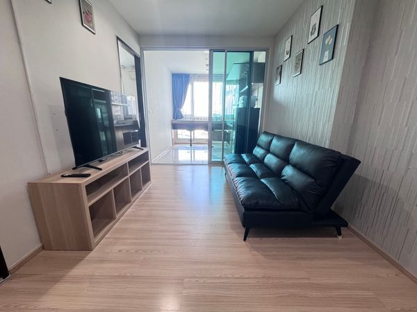 Rhythm Sathorn ห้องขนาด 45 ตรม. ลดพิเศษ 20,000/เดือน ใกล้ bts สะพานตากสิน สอบถามได้เลยครับ
