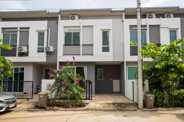 For Sale Townhouse/Townhome  , Foret Lumlukka - Klong 5 , Bueng Kham Phoi , Lam Luk Ka , Pathum Thani , CX-170141