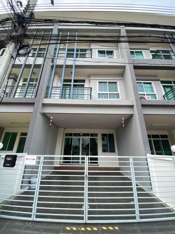 For Sale Townhouse/Townhome  , Ruenrudee 7 Ramindra - Hathairat , Bang Chan , Khlong Sam Wa , Bangkok , CX-173635