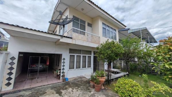 ขายบ้านเดี่ยวหลังมุม , โลคชัย 4 ลาดพร้าว เขต ลาดพร้าว กรุงเทพ CX-173425
