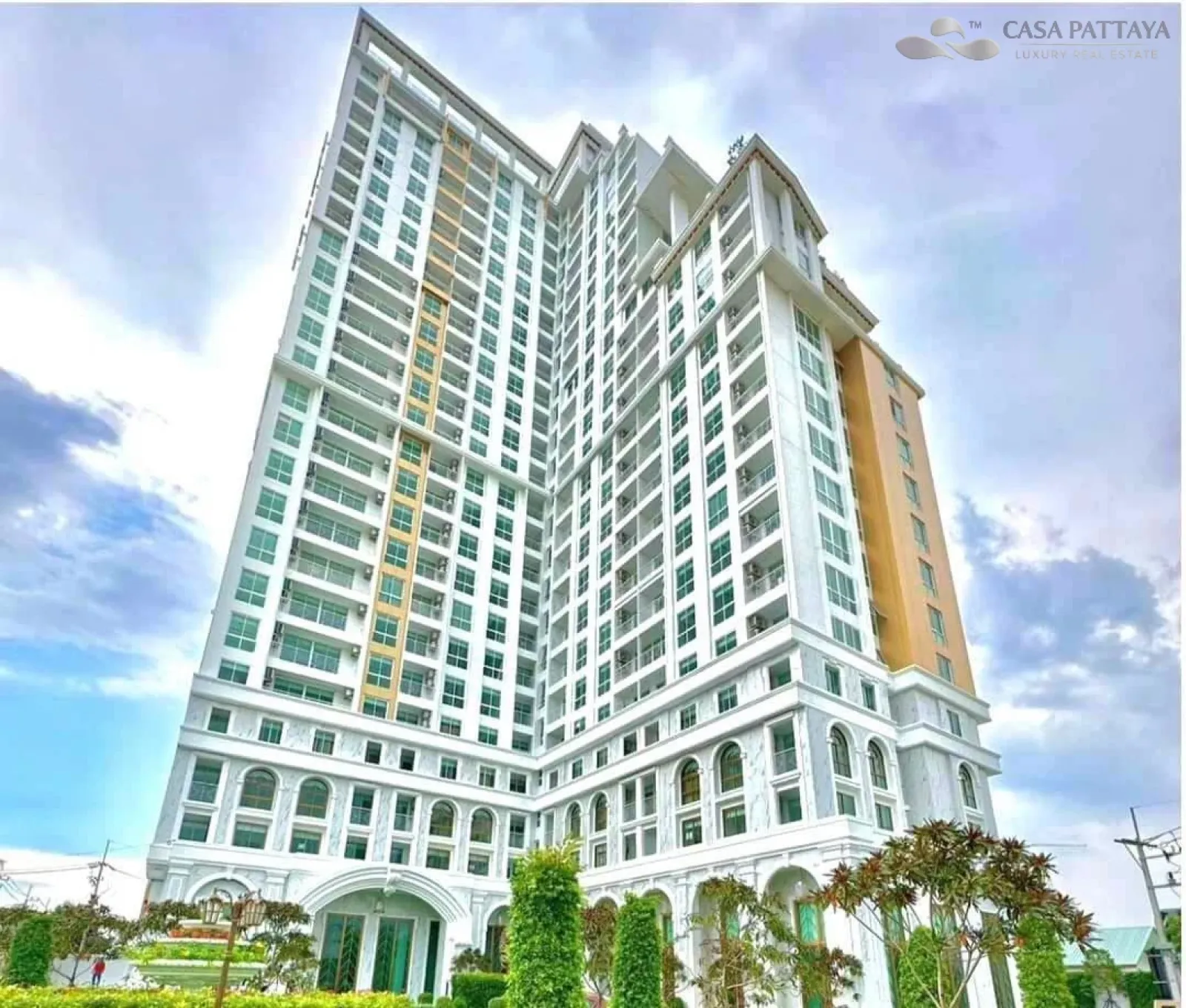 ขายคอนโดหรู วิวทะเลพาโนรามา! The Empire Tower Pattaya
