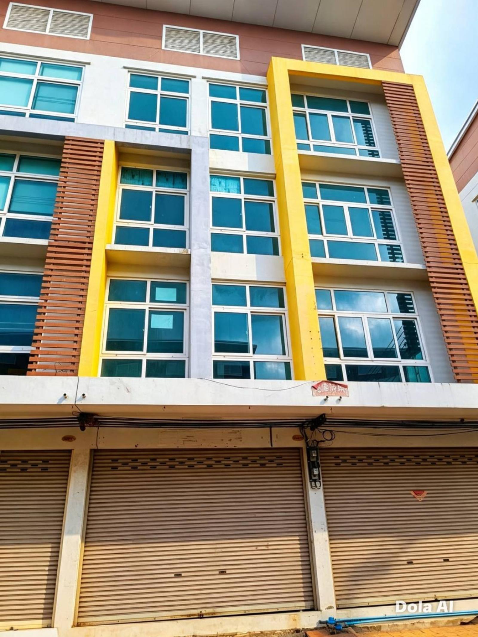For Sale Commercial Building , Suvarnabhumi Town @ Hua Takhe , wide frontage , Lat Krabang , Lat Krabang , Bangkok , CX-173488 For Sale Commercial Building , Suvarnabhumi Town @ Hua Takhe , wide frontage , Lat Krabang , Lat Krabang , Bangkok , CX-173488