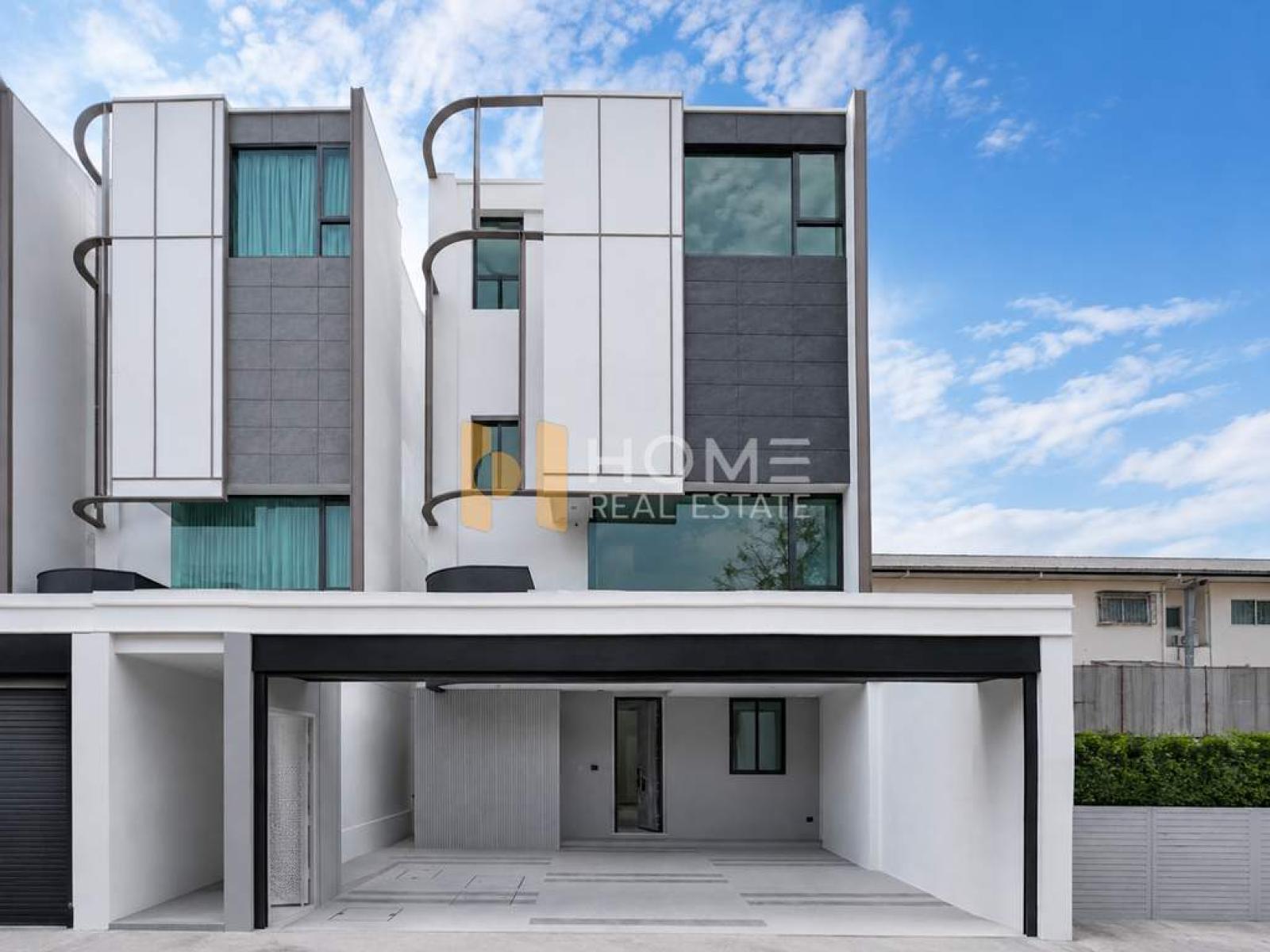 Scape Ari / 3 Bedrooms (FOR SALE) TPM458