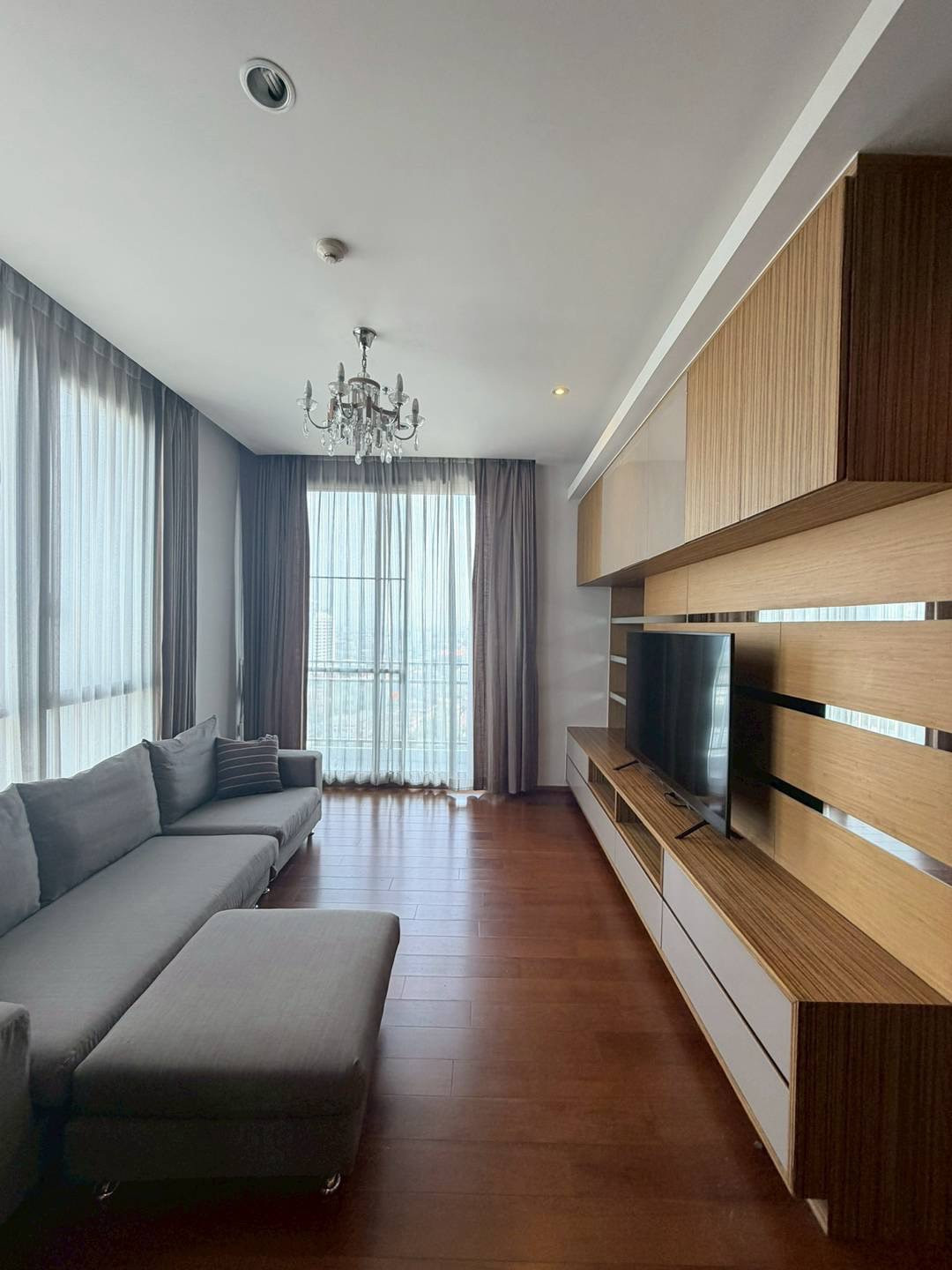 Comfortable condos in good location 2 bedrooms @ Quattro by Sansiri