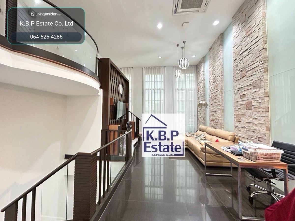 House for sale, Klang Krung, Sathorn, Narathiwat, ready to live in. House for sale, Klang Krung, Sathorn, Narathiwat, ready to live in.