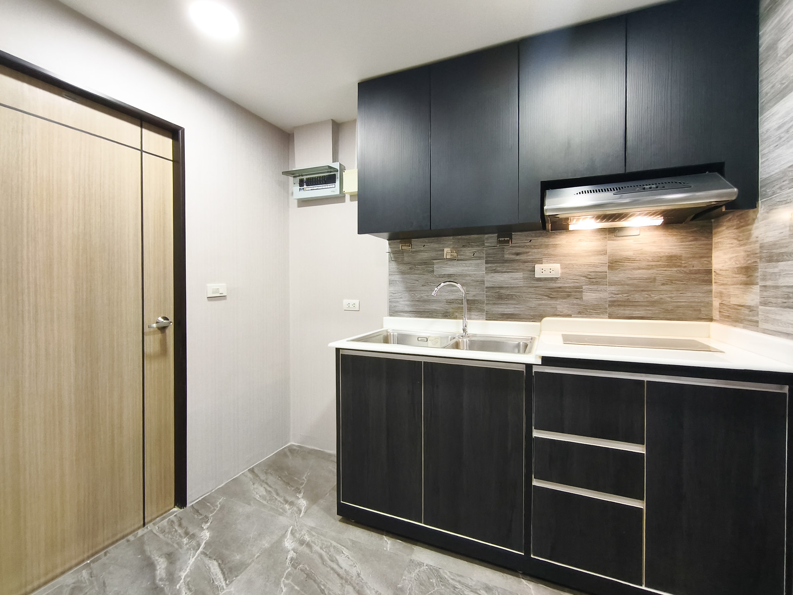 🏡 ให้เช่า The Kris 3 รัชดา 17 ใกล้ MRT สุทธิสาร ( รับระยะสั้น ) ราคา 22,000 บาท – รูปที่ 4