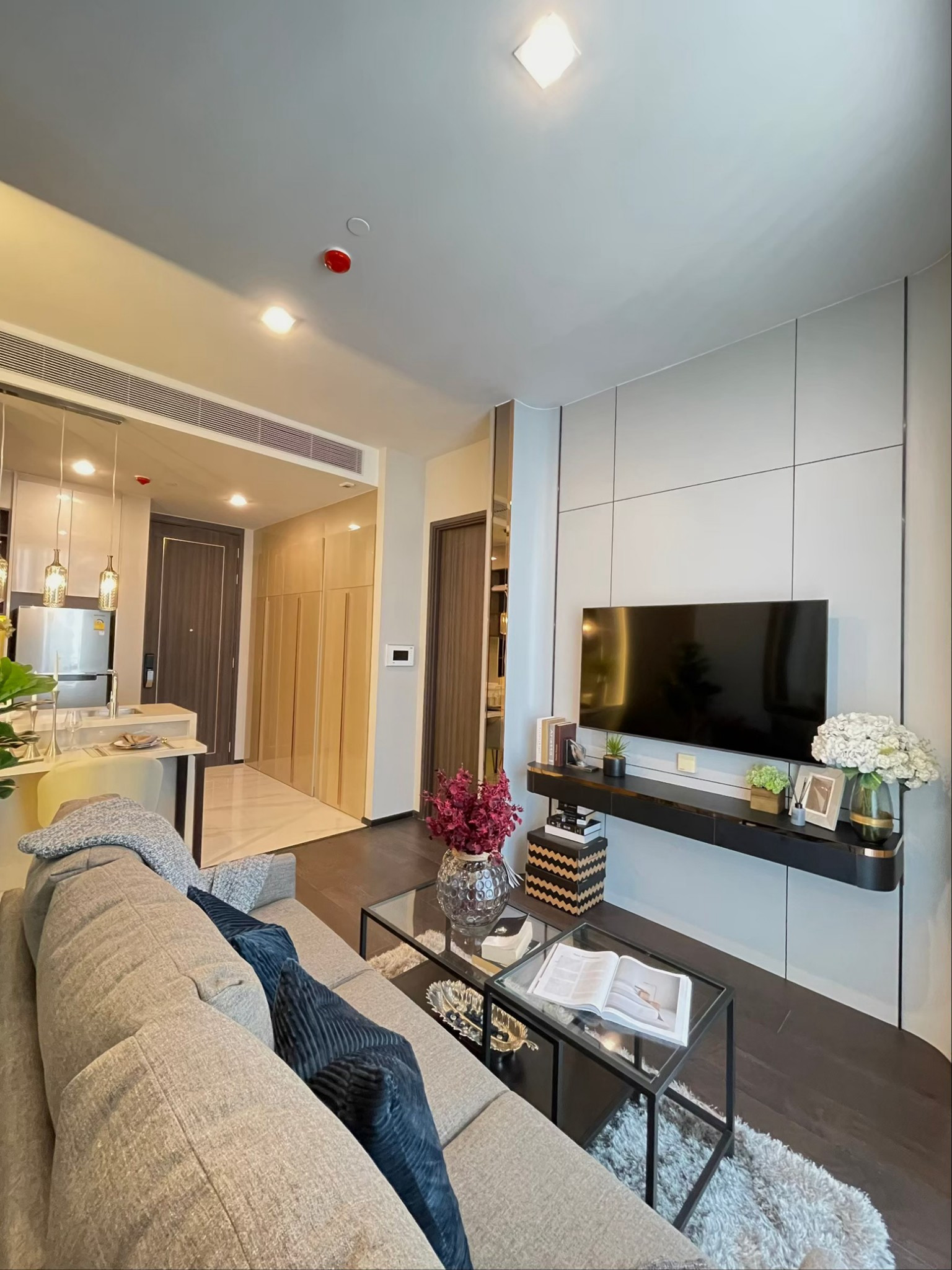 Condo for Rent LAVIQ Sukhumvit 57 – รูปที่ 2