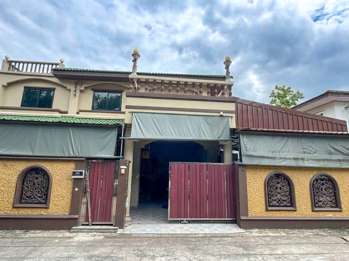 Detached house, Rangsiya Village, Soi Udomsuk 58 / 4 Bedrooms (FOR SALE) GNG256