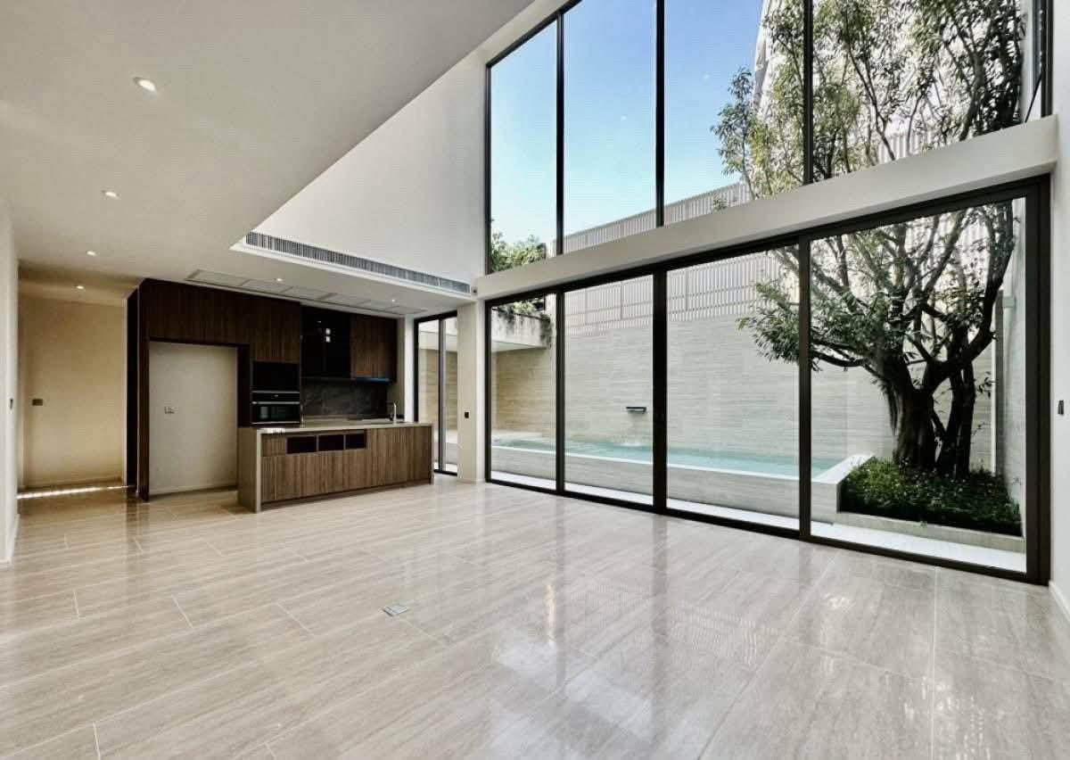 LTHC16116 - Luxury 3-Story Detached House for Sale Sathorn–Silom | 533 sq.m. | 4 Beds 5 Baths | Private Pool & Lift | 65.9 MB | บ้านเดี่ยวหรู สาทร–สีลม LTHC16116 - Luxury 3-Story Detached House for Sale Sathorn–Silom | 533 sq.m. | 4 Beds 5 Baths | Private Pool & Lift | 65.9 MB | บ้านเดี่ยวหรู สาทร–สีลม
