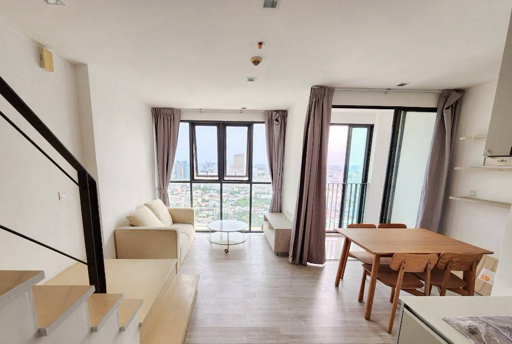 Condo for sale IDEO Mobi Sathorn (Ideo Mobi Sathorn) next to BTS Krung Thonburi, Duplex room, high floor, city view, 61.29 sq m, 2 bedrooms, 2 bathrooms, only 7.5 million baht! Condo for sale IDEO Mobi Sathorn (Ideo Mobi Sathorn) next to BTS Krung Thonburi, Duplex room, high floor, city view, 61.29 sq m, 2 bedrooms, 2 bathrooms, only 7.5 million baht!
