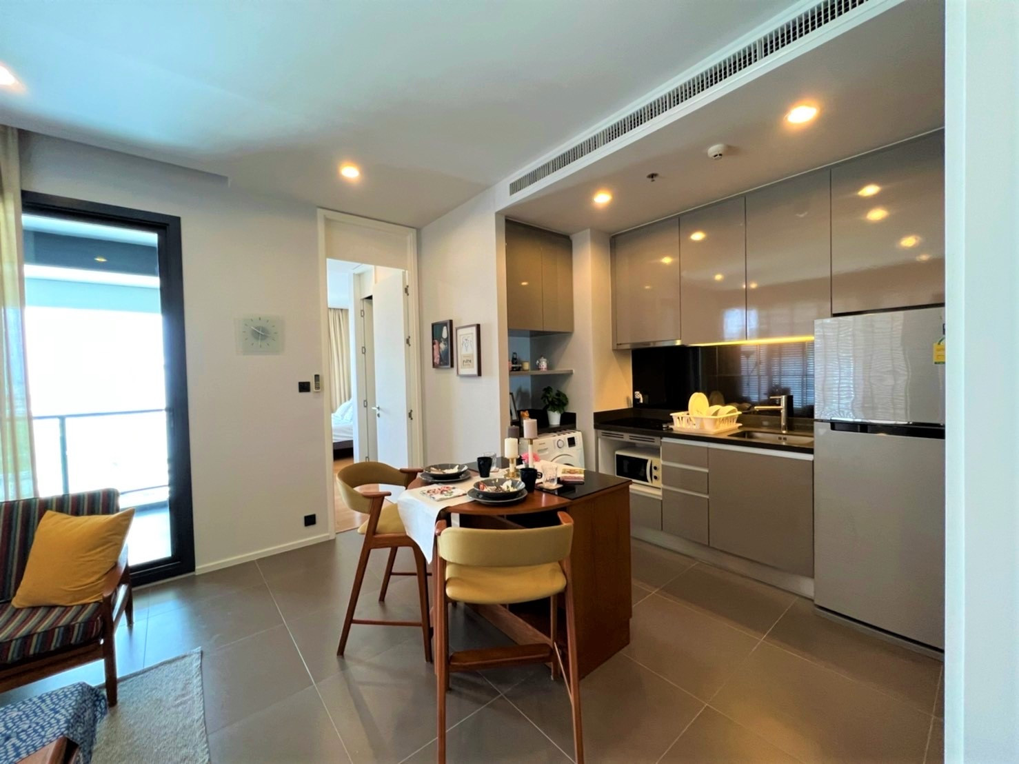 M Ladprao - ห้องสวยน่ารักมาก  เลี้ยงสัตว์ได้ ทำเลดี ตรงข้ามห้างเซนทรัลลาดพร้าว ใครต้องการตึกเงียบสงบ แต่อยู่ใจกลางเมือง ห้ามพลาดเลย  💫  Tel.0970986763 – รูปที่ 4