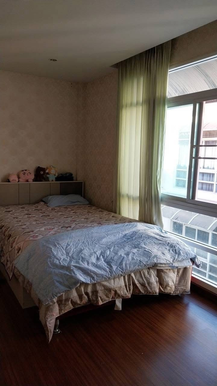 🏡✨ ให้เช่า | ทาวน์โฮม 3 ชั้น ทำเลลาดพร้าว 101 หมู่บ้านสิรินโฮม ลาดพร้าว 101 แยก 42  4 ห้องนอน 3 ห้องน้ำ ❌ ไม่รับสัตว์เลี้ยง 💰 ค่าเช่า 22,000 บาท/เดือน – รูปที่ 2