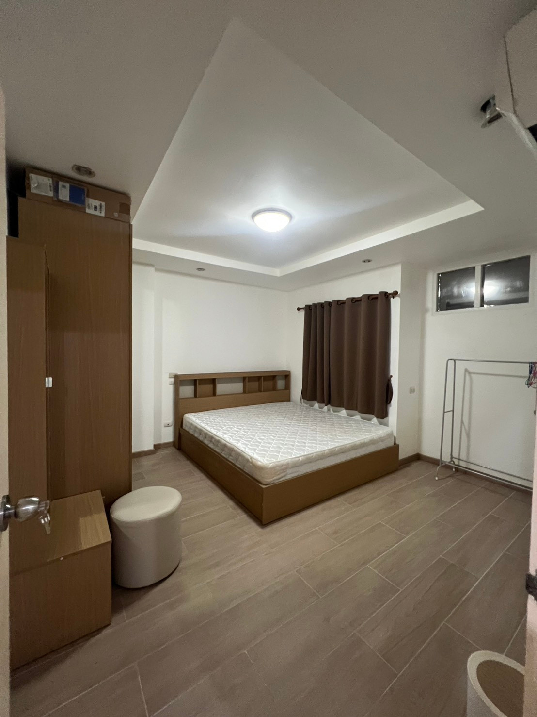 คอนโดรัชดาให้เช่า ห้องกว้างมาก 43 ตรม. ซ.รัชดา 18 ใกล้เซ็นทรัลพระราม9 (งดรับ Agent น๊า) – รูปที่ 2