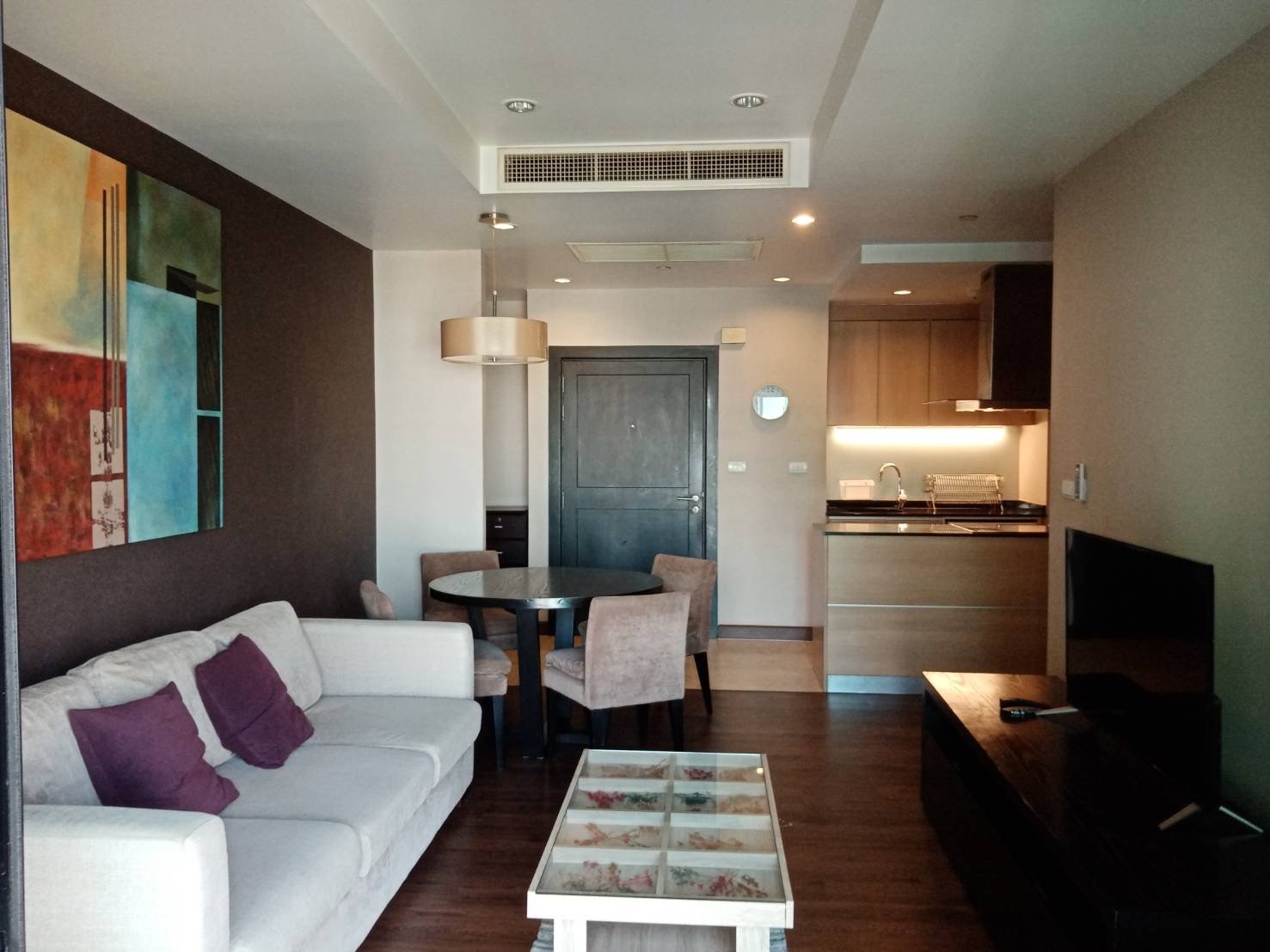 High floor with fully furnish 2 bedrooms @ Sathorn Garden High floor with fully furnish 2 bedrooms @ Sathorn Garden