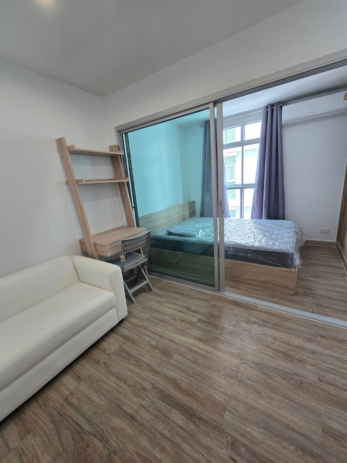 Condo for sale B5 Kirin Ratchaphruek, size 21.7 sq m. Condo for sale B5 Kirin Ratchaphruek, size 21.7 sq m.