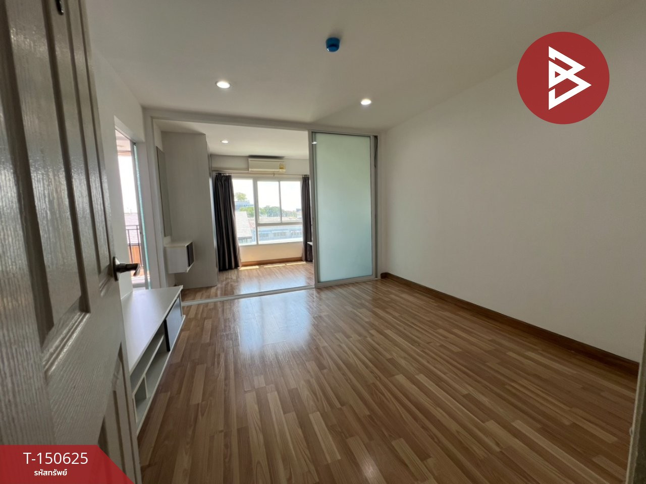 Condominium for sale: The One Plus Hua Mak 20, Bang Kapi, Bangkok. Condominium for sale: The One Plus Hua Mak 20, Bang Kapi, Bangkok.