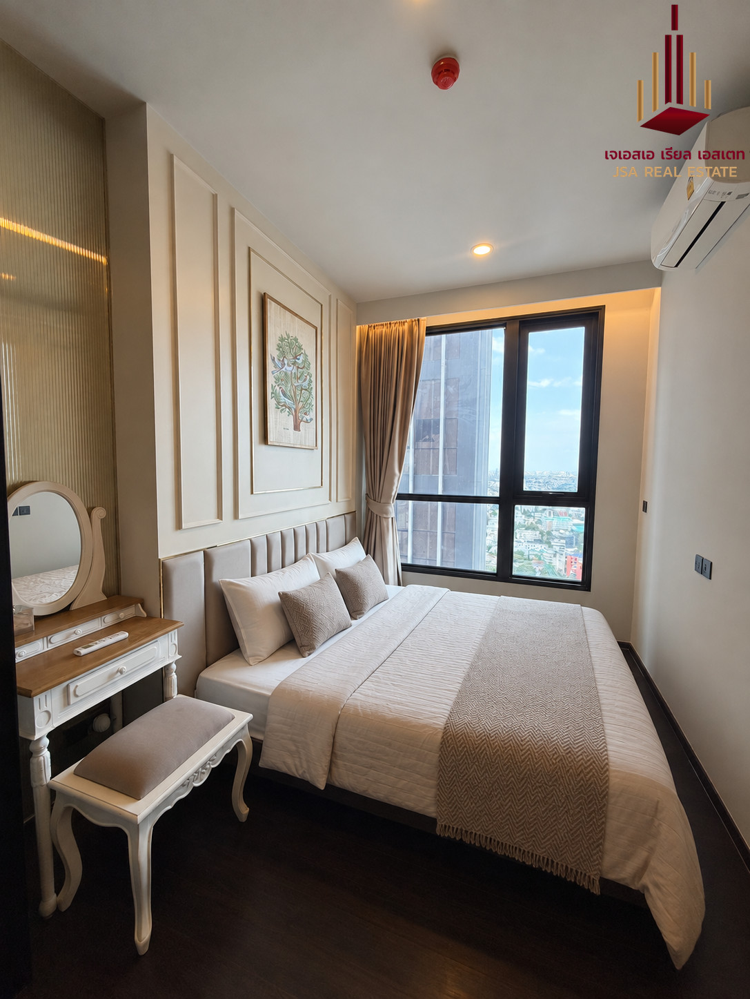 ✨ For Sale: Park Origin Thonglor Condo ✨💰 Only 14,000,000 THB ✨ For Sale: Park Origin Thonglor Condo ✨💰 Only 14,000,000 THB