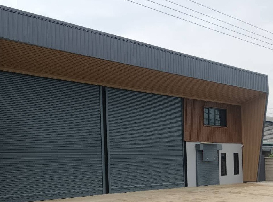 For Rent Warehouse with office for rent. Soi Rangsit-Nakhon Nayok Not deep into the alley Rangsit Nakhon Nayok, Khlong 2, warehouse in new condition / area 432 square meters, very good location, trailer can enter and exit. For Rent Warehouse with office for rent. Soi Rangsit-Nakhon Nayok Not deep into the alley Rangsit Nakhon Nayok, Khlong 2, warehouse in new condition / area 432 square meters, very good location, trailer can enter and exit.