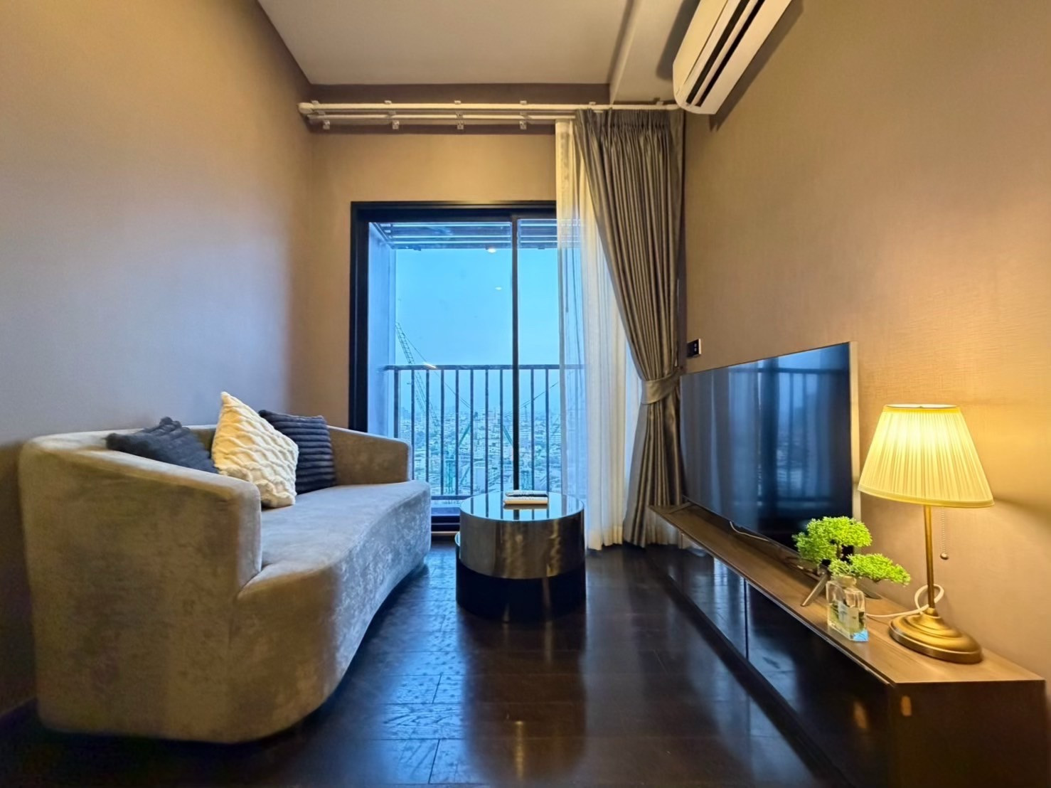✨ Luxury Condo for Rent | Thonglor – Move in Now ✨  Experience premium living at Park Origin Thonglor 1 bed 33 ตร.ม ชั้น 22 ราคา 30,000 บาท ต่อเดือน  – รูปที่ 3