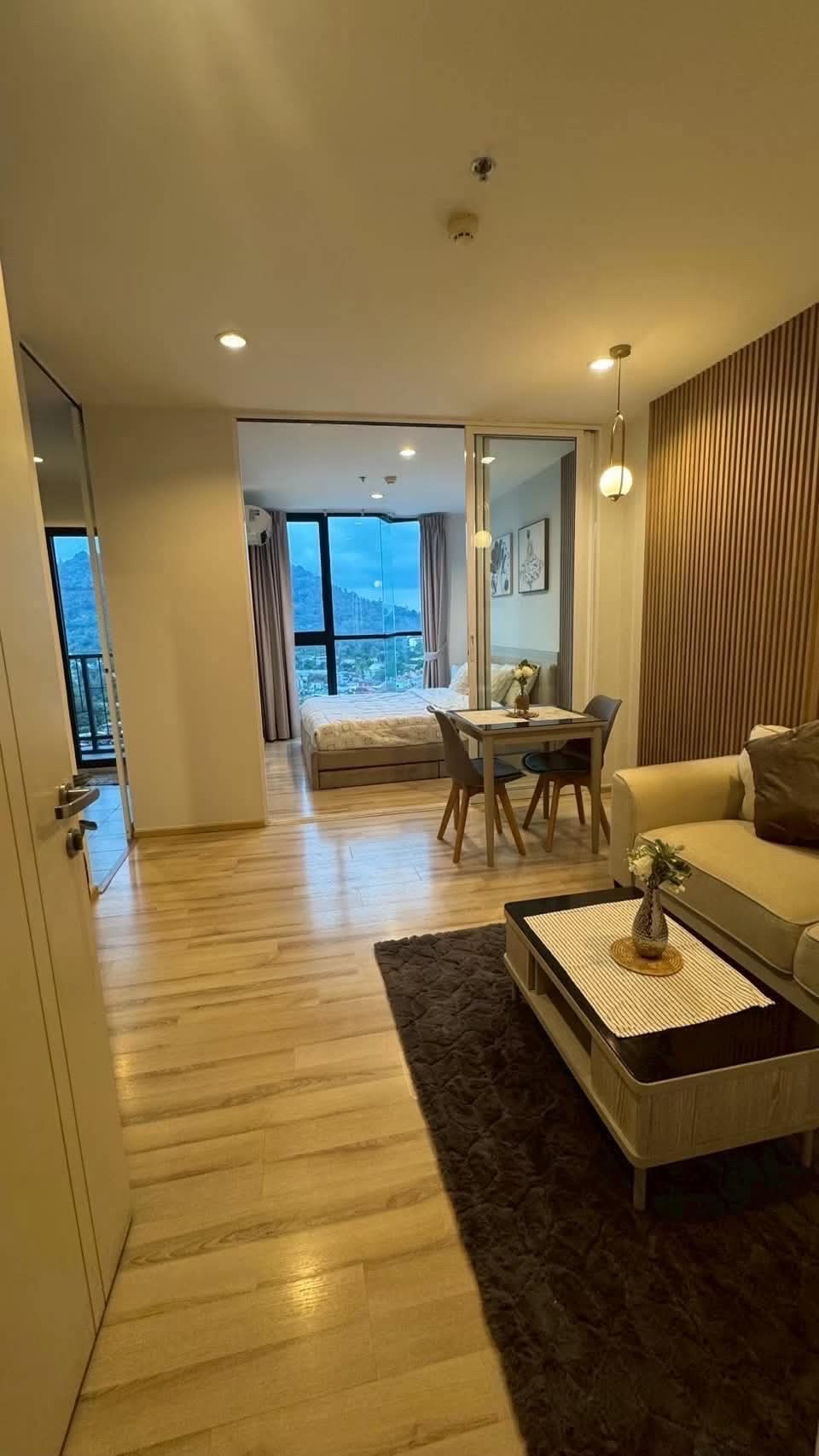 Condo for rent, The Base Heights Phuket, accepting short-term contracts. Condo for rent, The Base Heights Phuket, accepting short-term contracts.