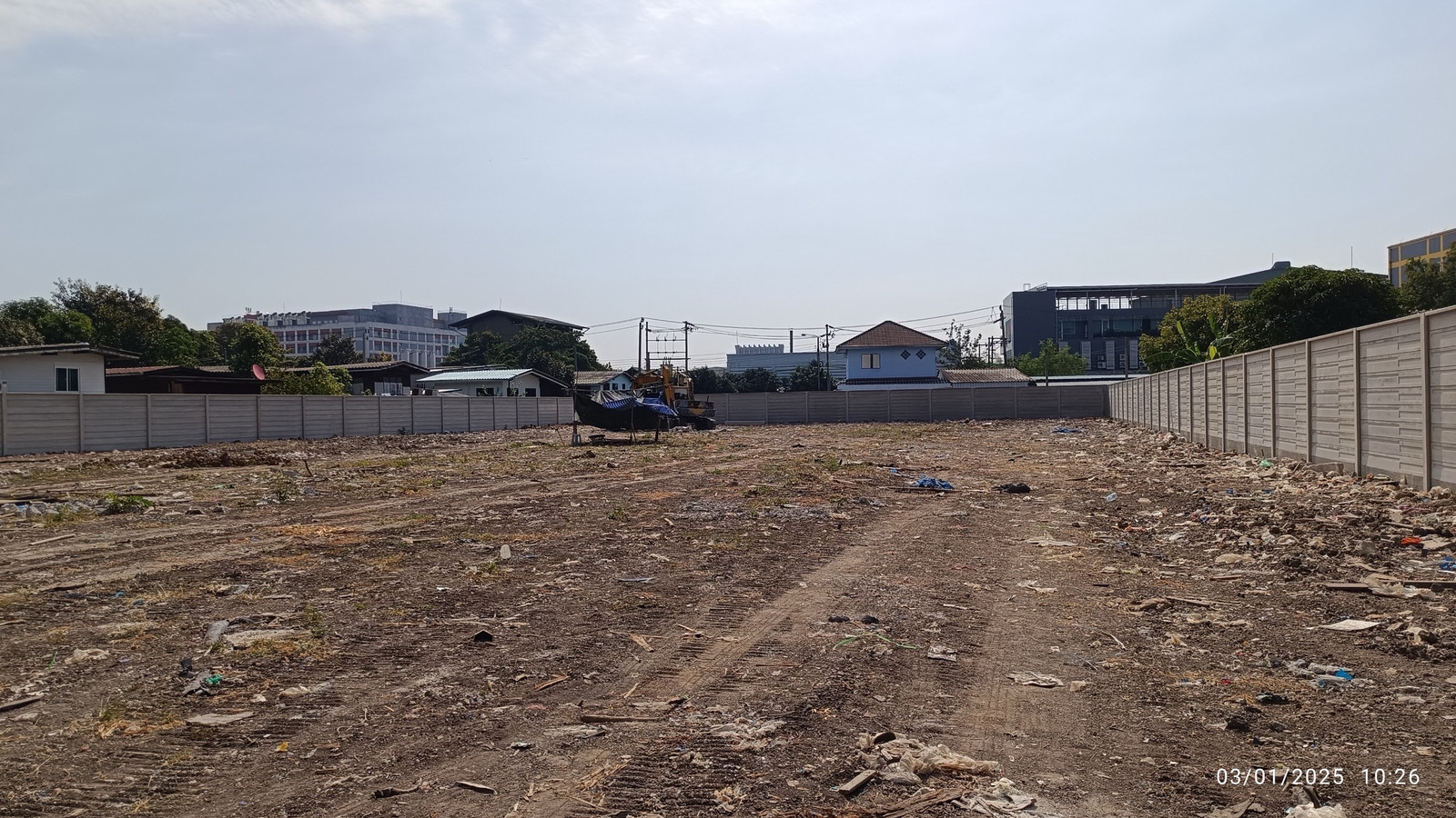 Land Seri Thai 83 for sale/rent