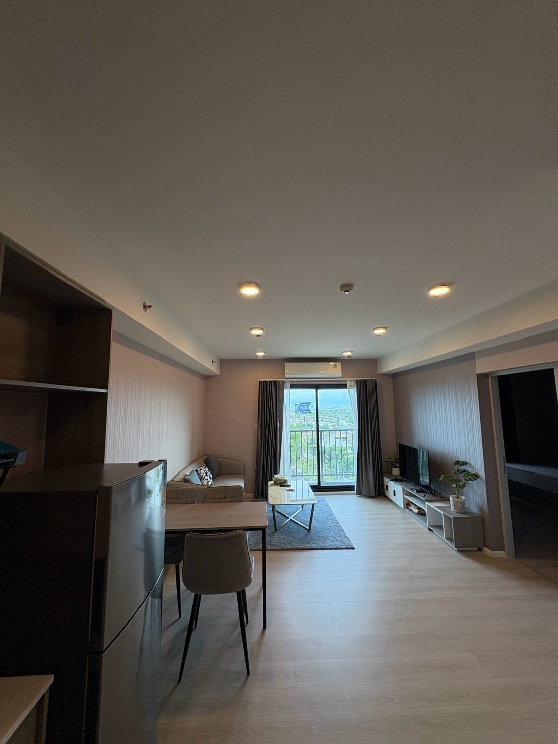 ขายคอนโด A Space Mega 1 ห้องมุม 2 ห้องนอน ราคาเพียง 3.2 ล้านบาทถ้วน📌 ขายคอนโด A Space Mega 1 ห้องมุม 2 ห้องนอน ราคาเพียง 3.2 ล้านบาทถ้วน📌