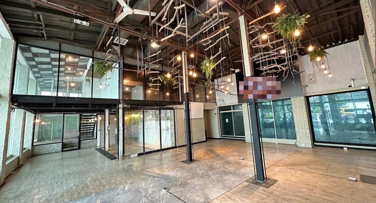 📌ปล่อยเช่า Commercials Shop ในสีลม - สุรวงศ์ , 180 ตรม , 2 ชั้น ติดถนนใหญ่   📌Rental : Commercial Shop in Silom - Surawong , 180 sqm , Close to main load , 2 Storeys   ** Wellness / Spa / Nail shop & Salon / Cafe / Office / Clinic etc **   🔥🔥Rental :  – รูปที่ 2