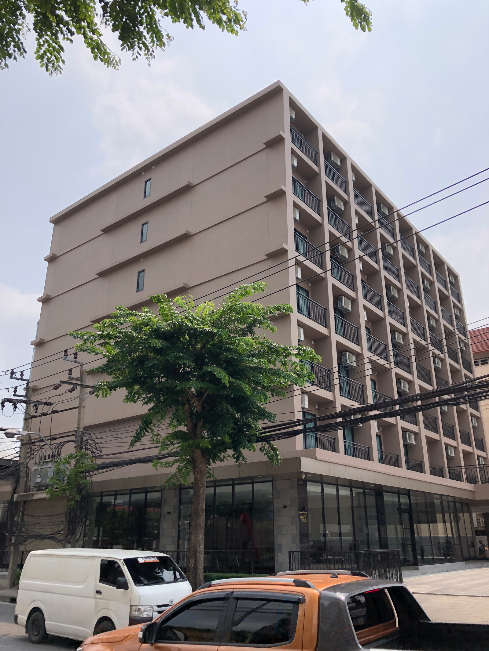 โรงแรมสุขุมวิท62 (ชื่อ Marsi Hotel@Bangchak) โรงแรมสุขุมวิท62 (ชื่อ Marsi Hotel@Bangchak)