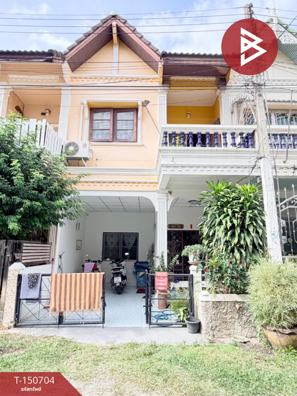 Townhouse for sale, area 18.4 square meters, Cha-am, Phetchaburi. Townhouse for sale, area 18.4 square meters, Cha-am, Phetchaburi.