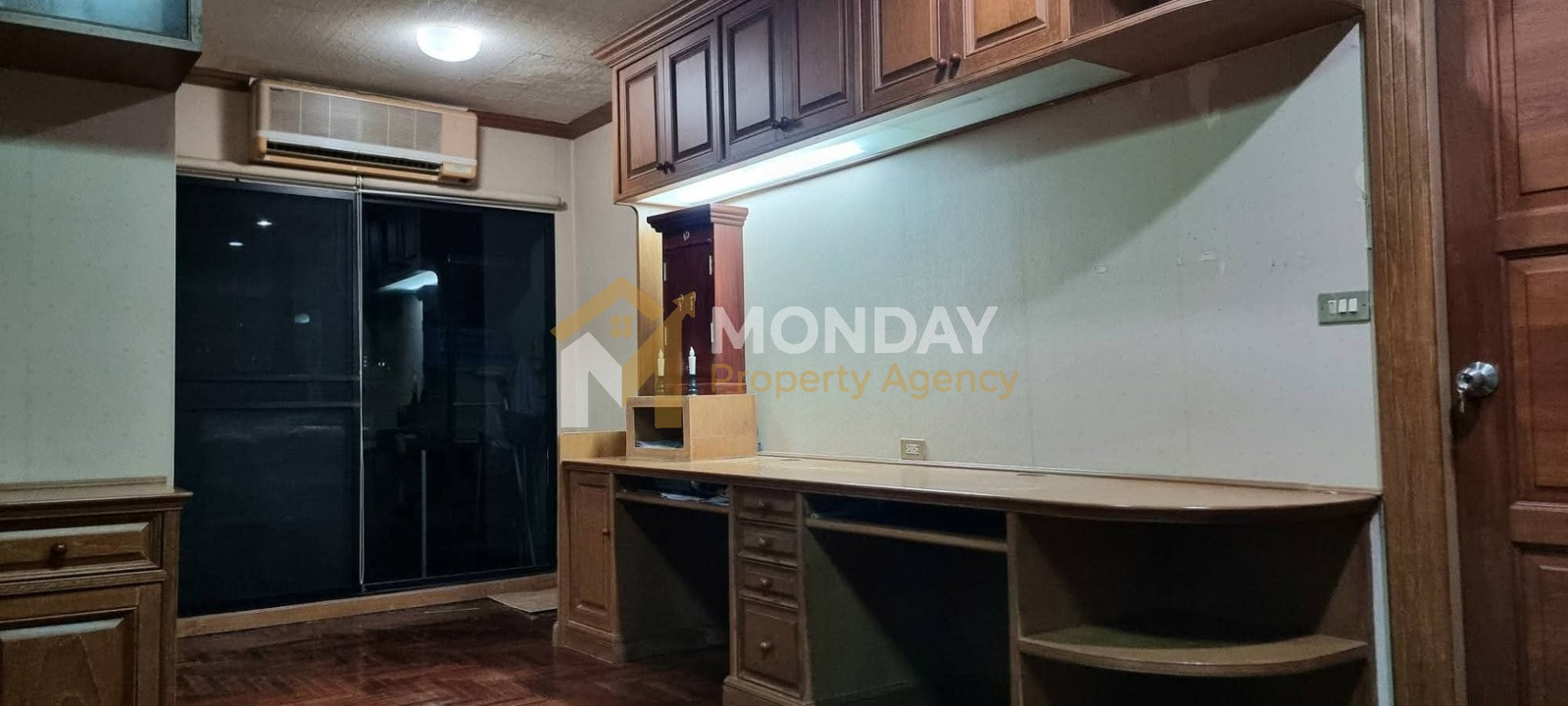 🔥MD-26067201 Rare Item. Beautiful room. Price lower than Phayathai Plaza market. Hurry and reserve before it's gone. 🔥 🔥MD-26067201 Rare Item. Beautiful room. Price lower than Phayathai Plaza market. Hurry and reserve before it's gone. 🔥