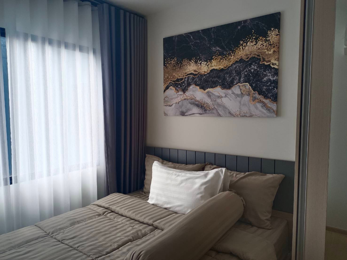 Condo for sale Chewathai Hallmark Lat Phrao Chokchai 4 Phase 2, 4th floor, Building D, special price only 1.89 million baht (from normal 2.6 million baht) Condo for sale Chewathai Hallmark Lat Phrao Chokchai 4 Phase 2, 4th floor, Building D, special price only 1.89 million baht (from normal 2.6 million baht)