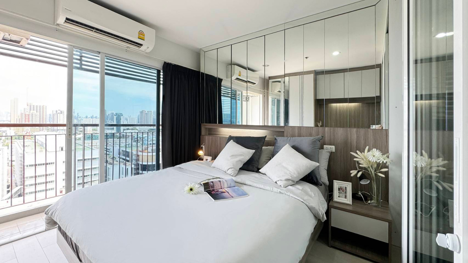 For rent!! Sym Vibha-Lat Phrao Built-in added!!! 35 sq m BTS Mo Chit, ready to move in, only 16,000 baht/month. For rent!! Sym Vibha-Lat Phrao Built-in added!!! 35 sq m BTS Mo Chit, ready to move in, only 16,000 baht/month.