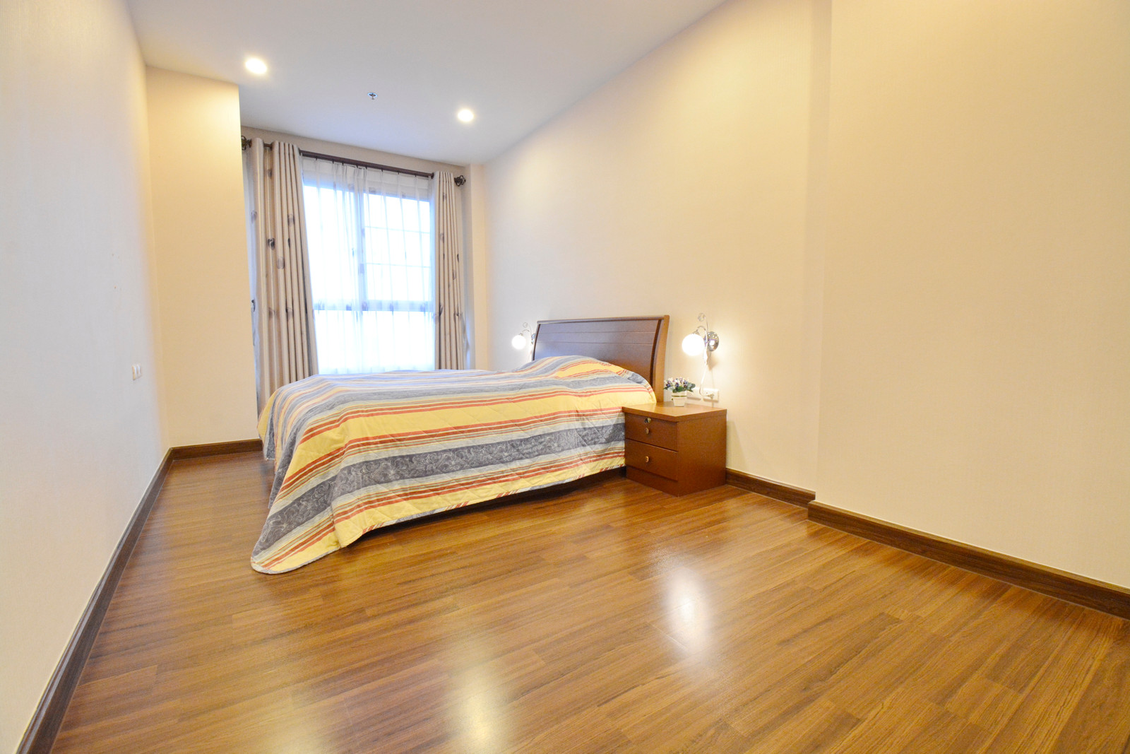 7426♛Condo for rent 1 bedroom♙Supalai Lite Sathorn-Charoenrat♜BTS Surasak∞099-5919653,065-9423251🜲Line@sureresidence