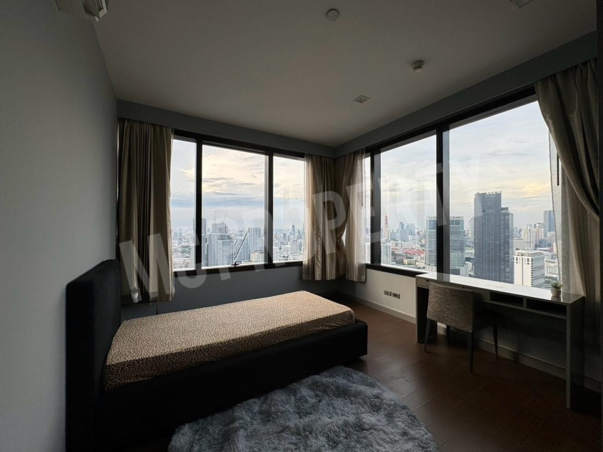 For rent 🐱M Silom ☎️0912322009 For rent 🐱M Silom ☎️0912322009