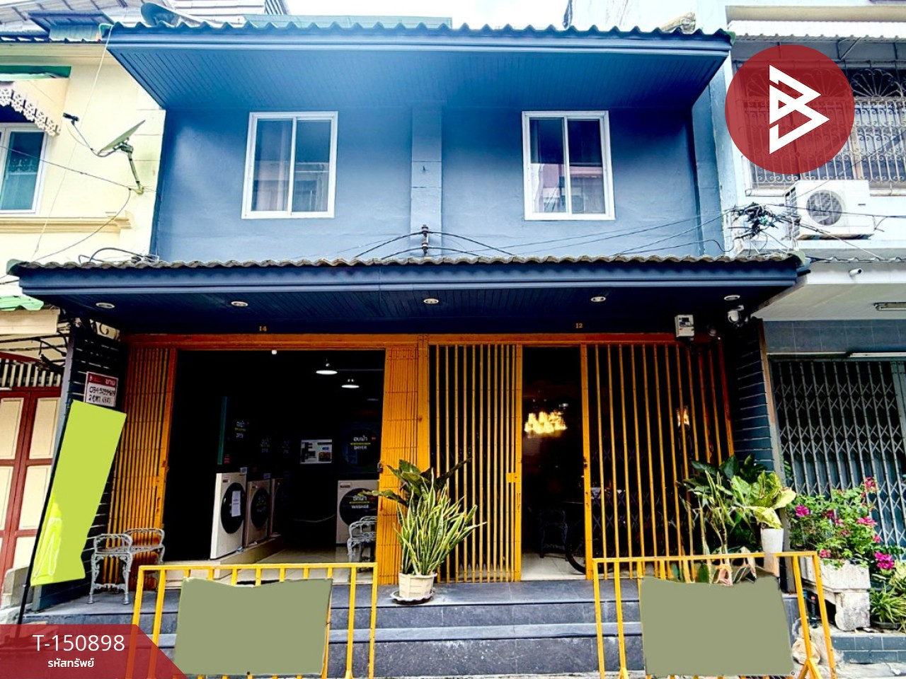 ขายอาคารพาณิชย์ 2 คูหาติดกัน เนื้อที่ 14.6 ตารางวา ทำเลบางรัก-สีลม กรุงเทพฯ ขายอาคารพาณิชย์ 2 คูหาติดกัน เนื้อที่ 14.6 ตารางวา ทำเลบางรัก-สีลม กรุงเทพฯ