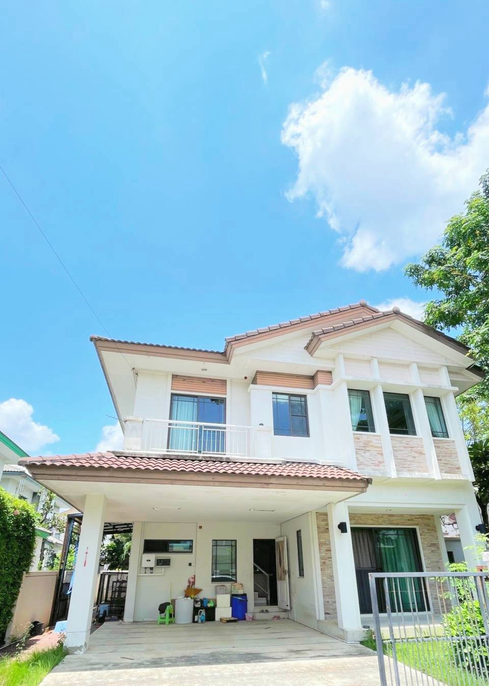Single house for sale, Manthana Lake Watcharapol** Single house for sale, Manthana Lake Watcharapol**