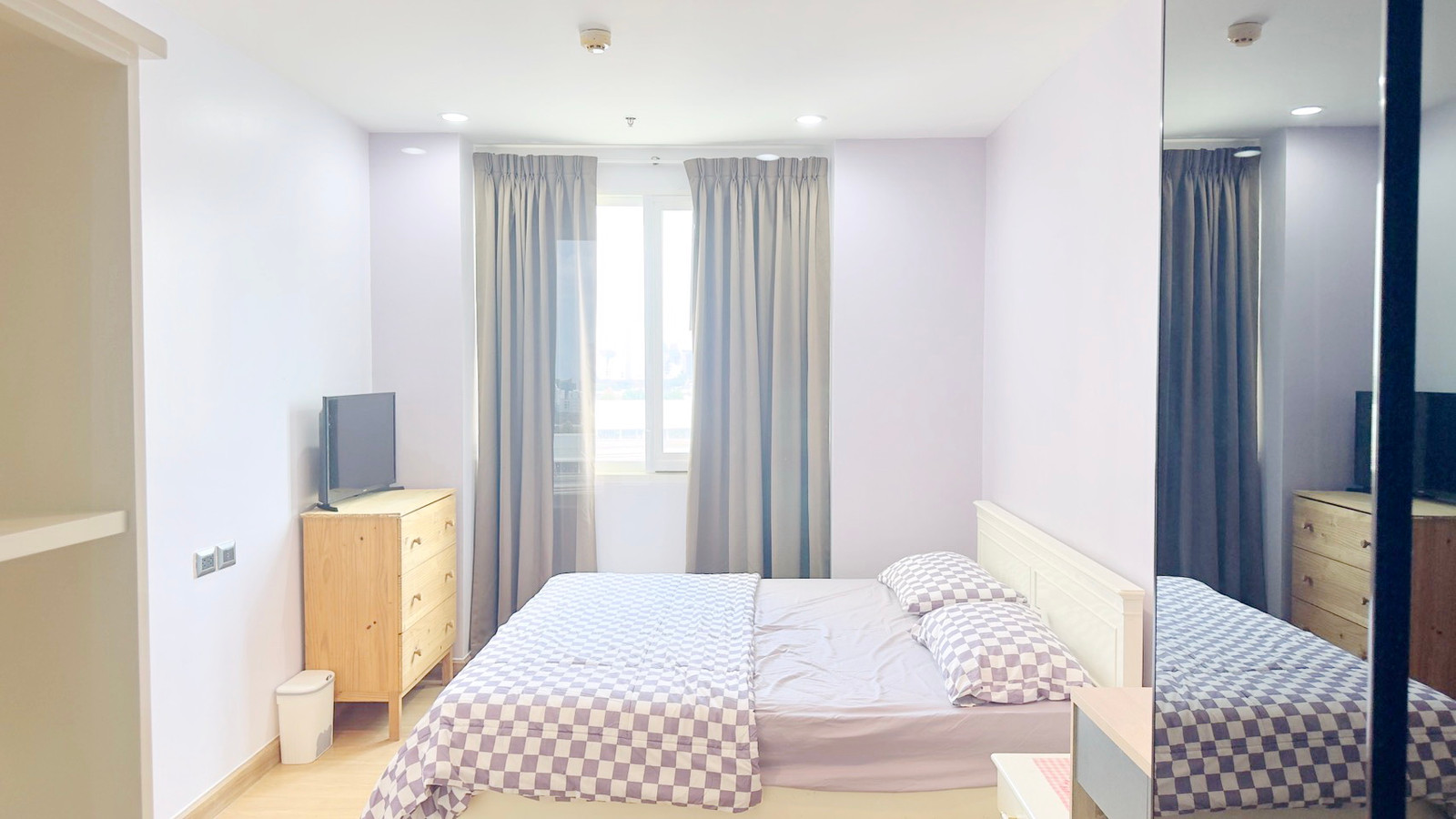 9838♛Condo for rent 1 bedroom♙Supalai Wellington 1♜MRT Cultural Center∞099-5919653,065-9423251🜲Line@sureresidence