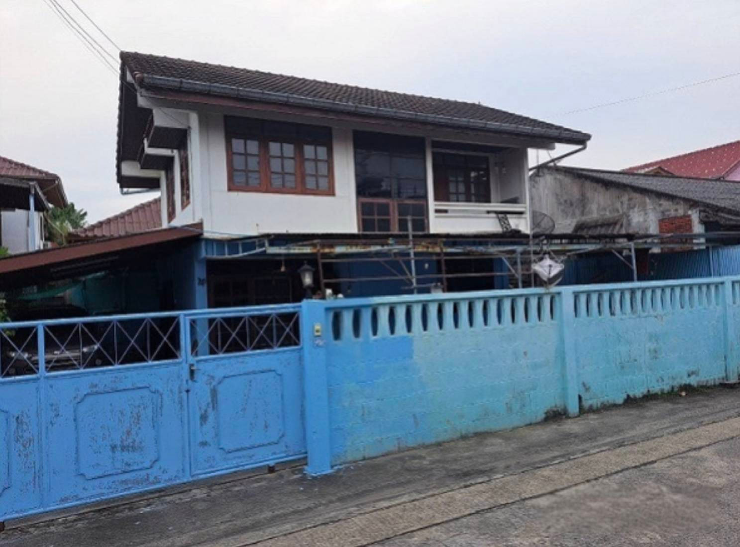 Single house for rent in Kobkan, near Chao Phraya Market, just 4 minutes.