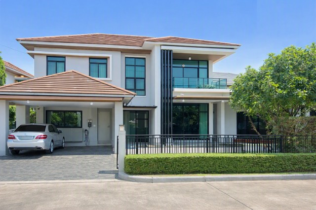 Rama 2 Phanthai Norasingh Mansion for rent 5bed 113sq.wa. 350sq.m. 4bath near Wat Phanthai Norasingh