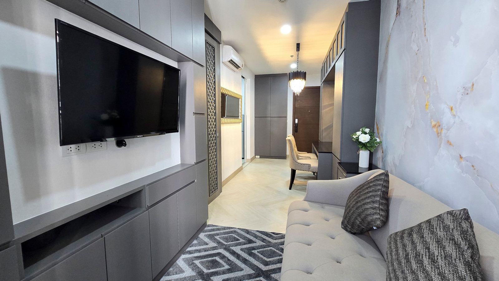 Urgent Sale!! The Vertical Aree 1 Bedroom 40.51 sq.m. 14th Floor – รูปที่ 2