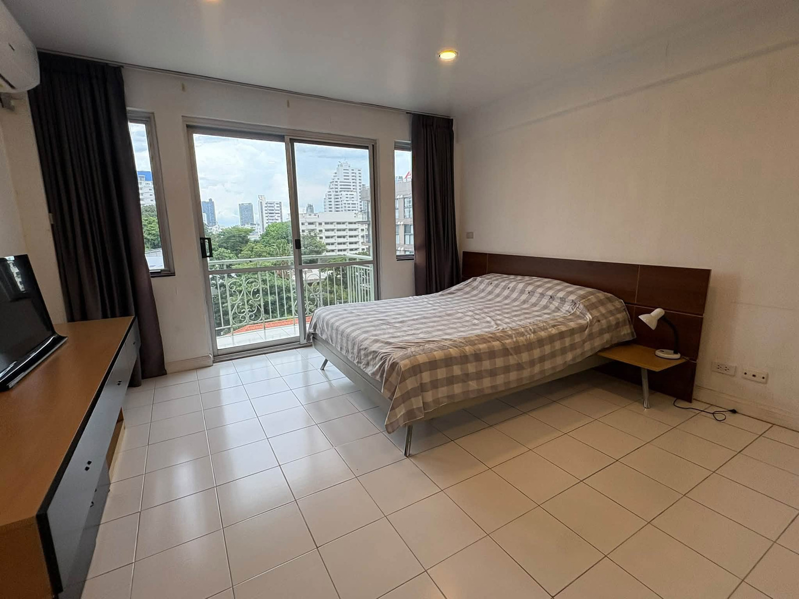 ห้องเลี้ยงแมวได้ 🐈‍⬛🐈 BTS ทองหล่อ บรรยากาศดี 📢 Line : @085pucam / 0627941024 🥳 YKP Rental Condo – รูปที่ 2