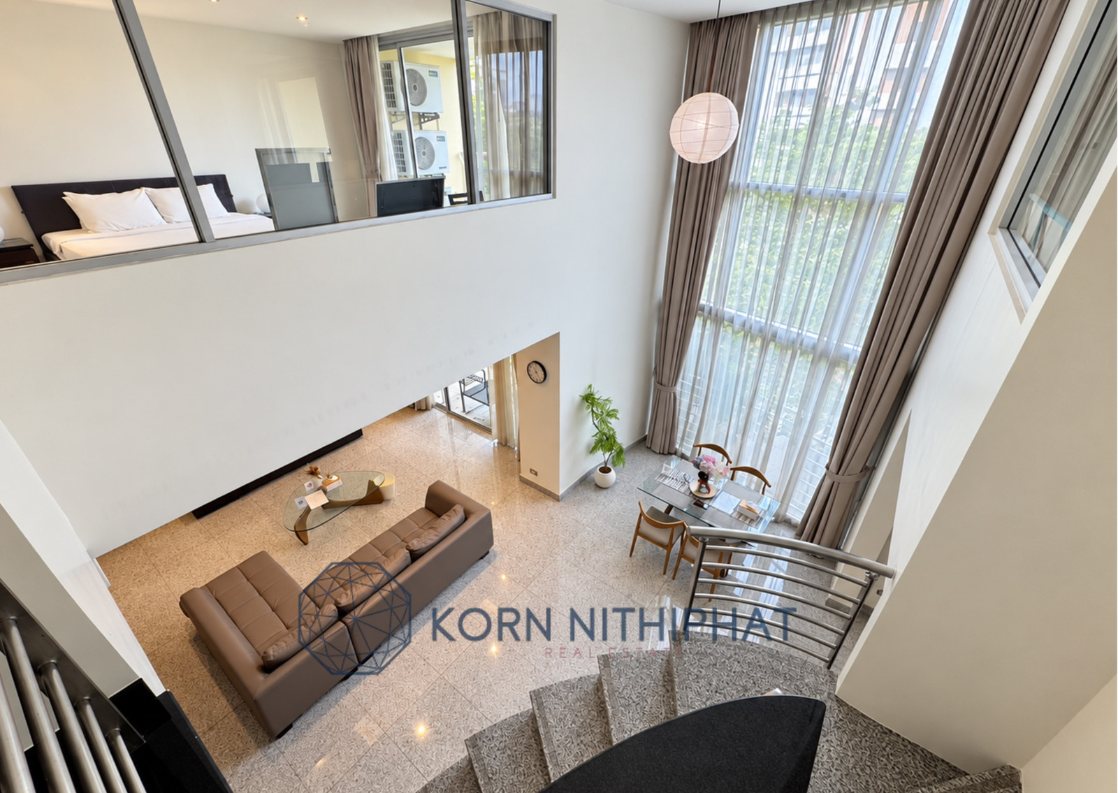 Rare Residence Pets Friendly Duplex Apartment in Sukhumvit 71 on Pridi Bhanomyong District Bangkok | Near St Andrews and Bangkok Prep International School Bangkok
