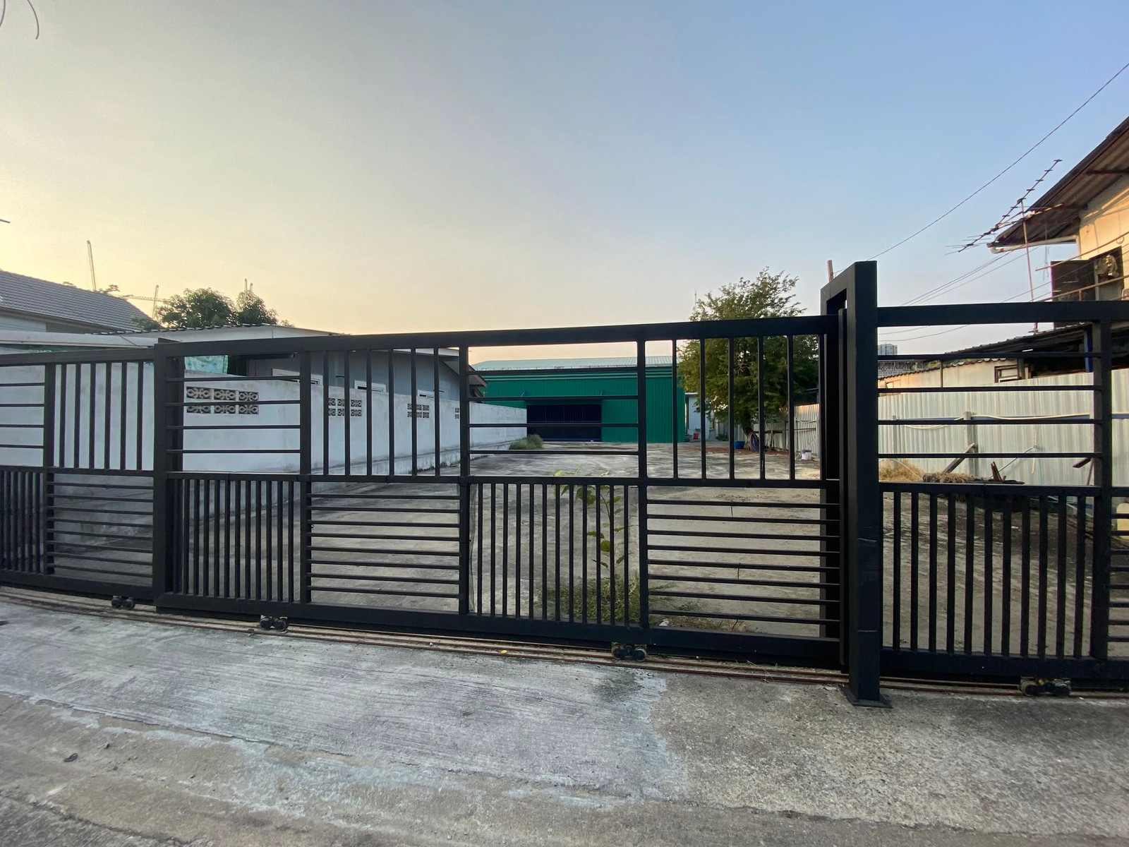 ปล่อยเช่า 📦 โกดัง ขนาด 180 ตรม  บางนาตราด กม 1 📍 ตรงข้ามไบเทค บุรี  – รูปที่ 3