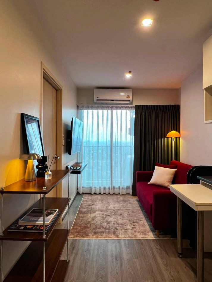 ให้เช่า คอนโด ริช พาร์ค แอท ทริปเปิ้ล สเตชั่น 29 ตรม วิวสวย ชั้นสูง ใกล้ ARL หัวหมาก  ชั้น 35