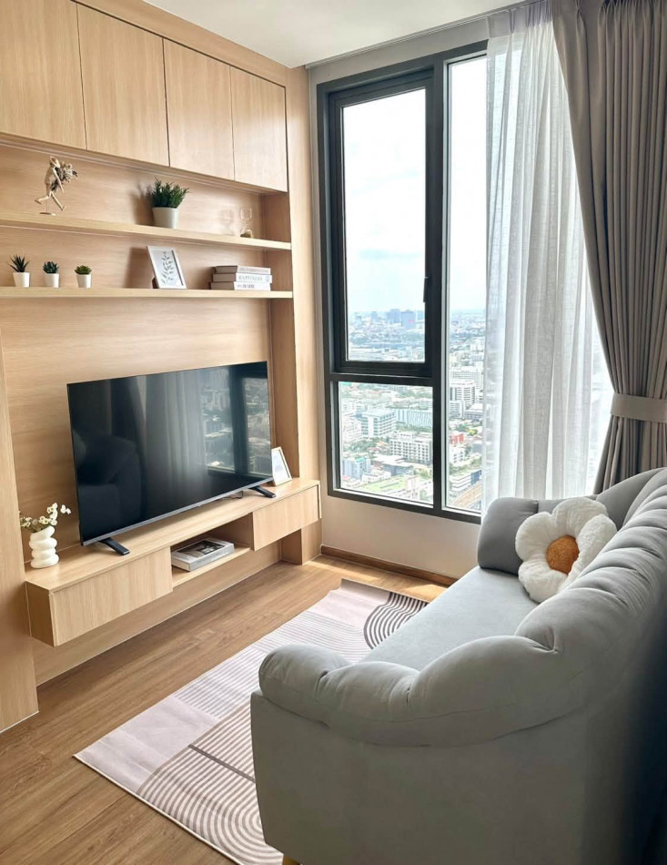 Condo for rent, Cloud Thonglor-Phetchaburi, 32 sq m, luxury condo, high floor, beautiful view, 47th floor, near MRT Phetchaburi.