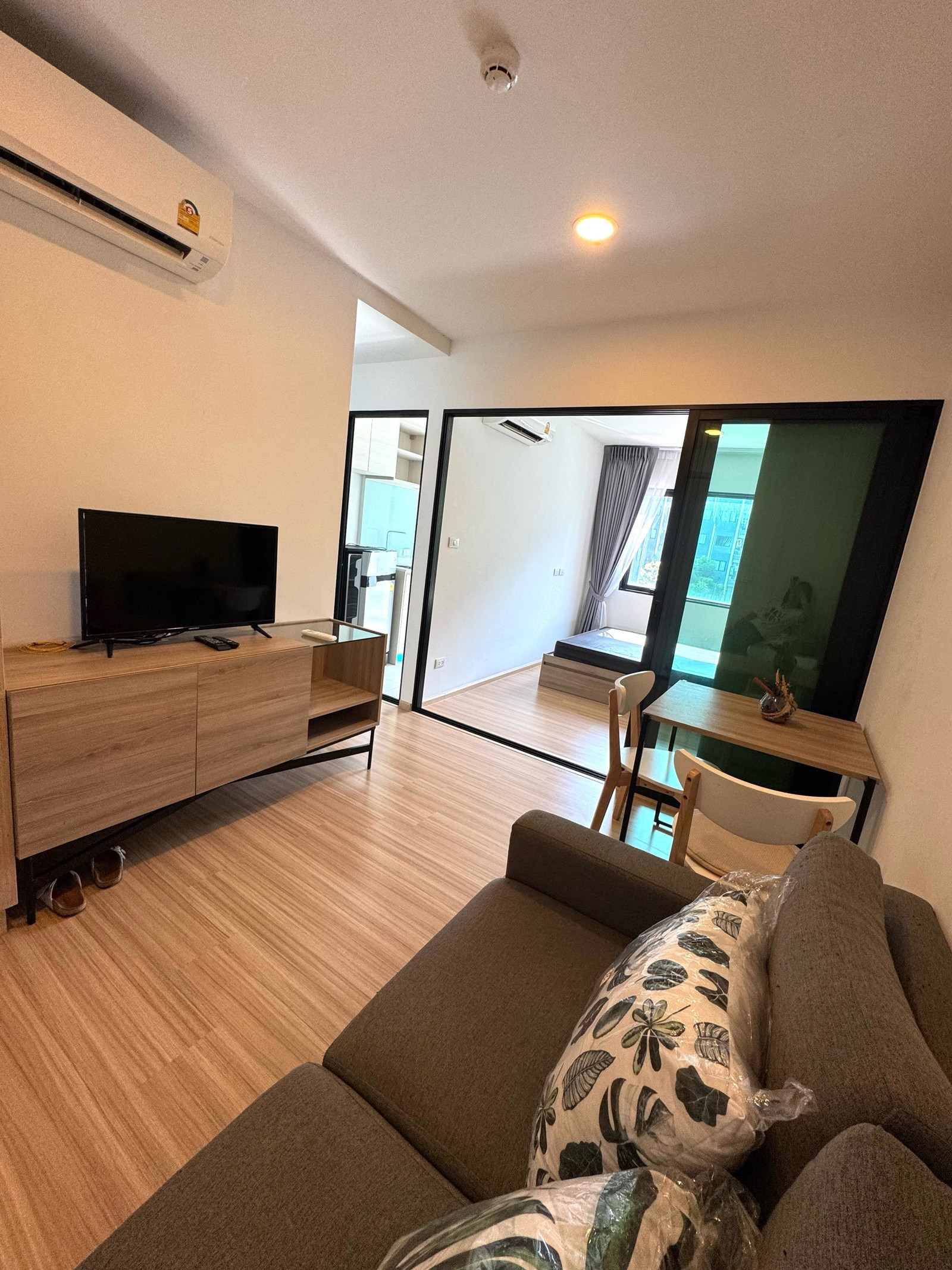 Condo For Rent | The Best Value In The Project “Chawathai Hallmark Ladprao - Chokchai 4” 27 Sq.m. Near MRT Chokchai 4 Condo For Rent | The Best Value In The Project “Chawathai Hallmark Ladprao - Chokchai 4” 27 Sq.m. Near MRT Chokchai 4