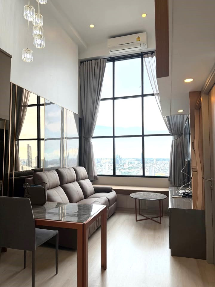 Duplex, 1 bedroom, 1 office, 1 bathroom, 58 sq m, Knightsbridge Prime Sathorn-Narathiwas. Duplex, 1 bedroom, 1 office, 1 bathroom, 58 sq m, Knightsbridge Prime Sathorn-Narathiwas.