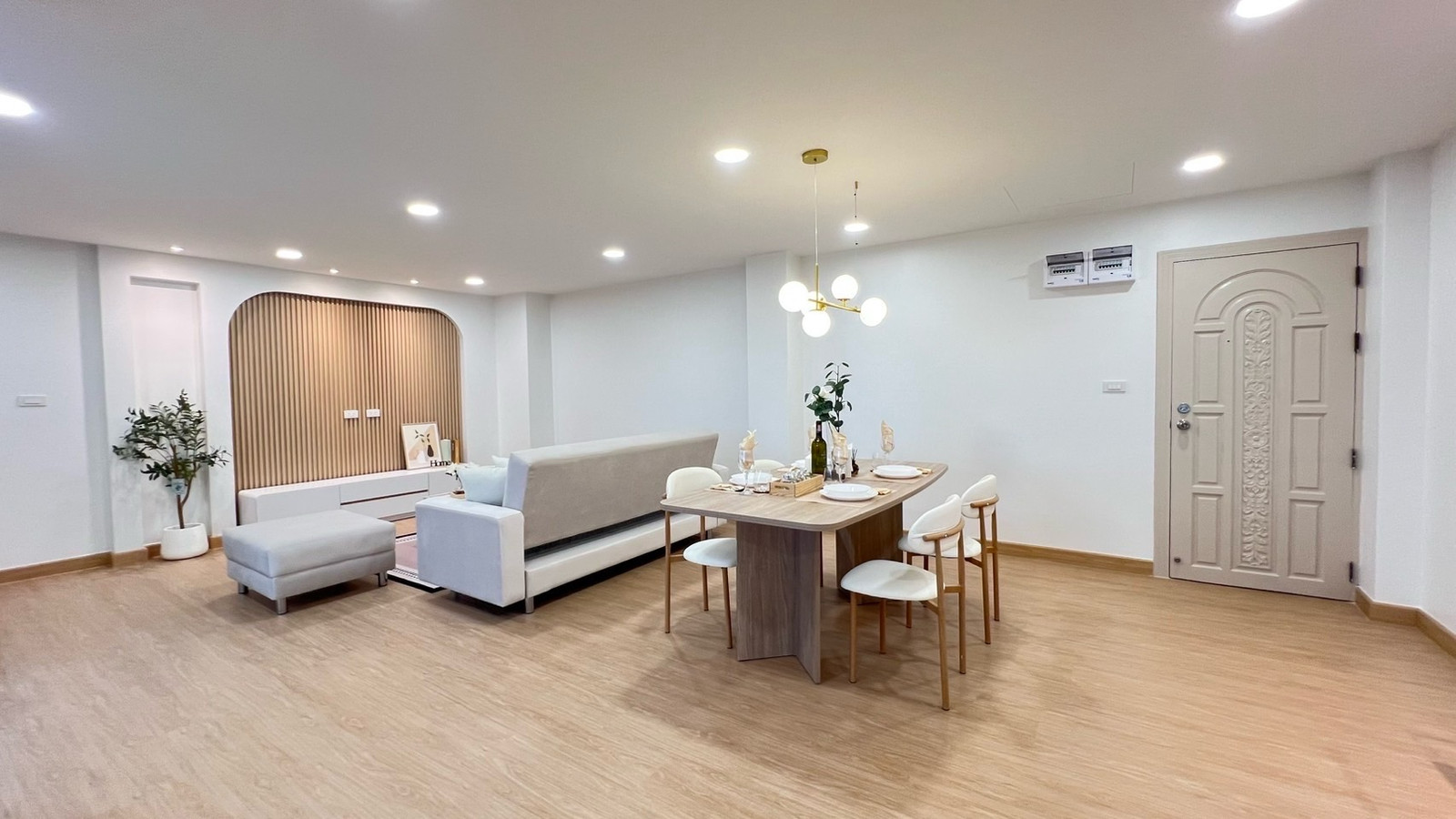 คอนโดเก่า ทำเลปิ่นเกล้า ไซด์ใหญ่ 105 ตรม. รีโนเวทตกแต่งใหม่ เดินทางสะดวก ใกล้เซ็นทรัลปิ่นเกล้า  – รูปที่ 4