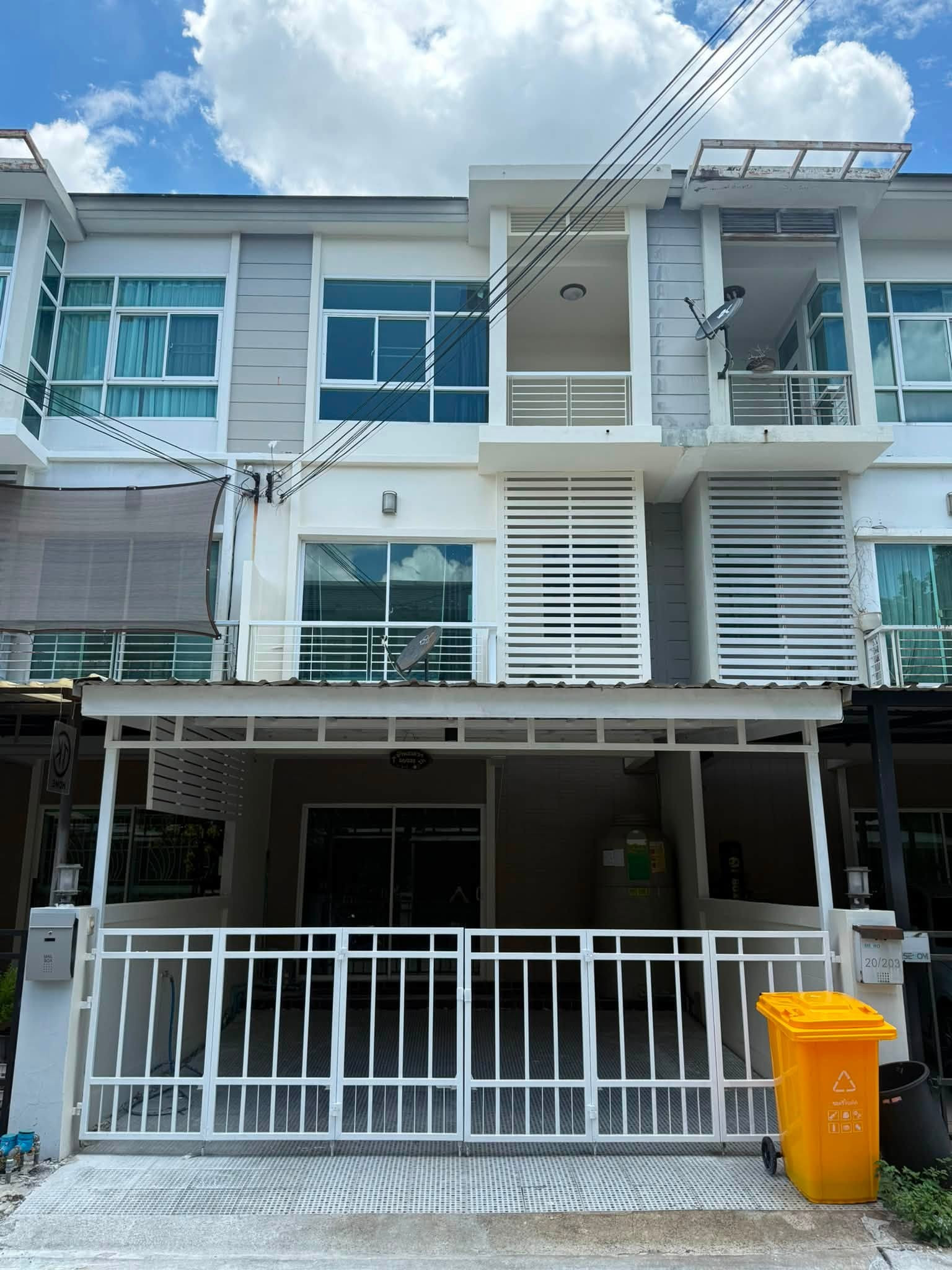 (Code ME241) House for rent, The Metro Rama 9 project: The Metro Rama 9.